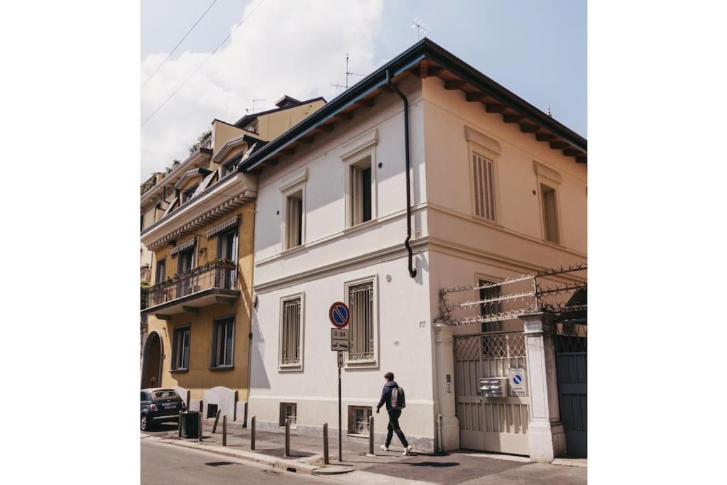 La Casa Bianca Apartment มิลาน ภายนอก รูปภาพ